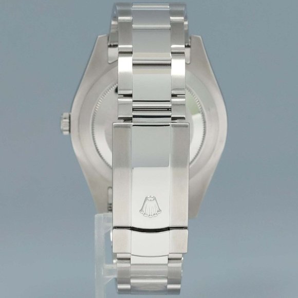 Mint! Rolex Blue Arabic 41mm Men's Watch - Picture 3 of 7